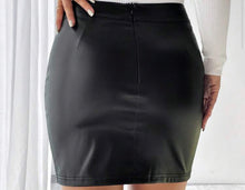 Load image into Gallery viewer, Leather mini skirt
